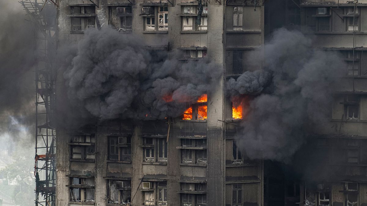 選前惡火重創民心:宏福苑大火奪55命近300人失蹤 學者「考驗北京治理香港能力」