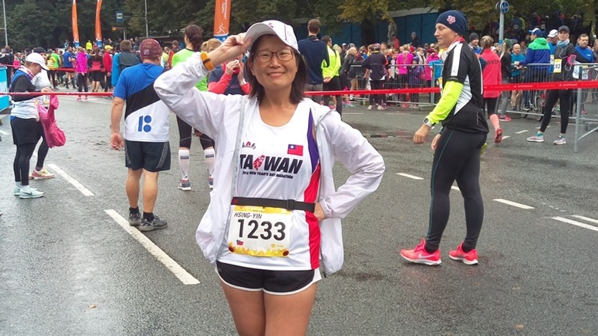 報名馬拉松,不論地址欄或國籍欄,台灣總被歸在「Taiwan, Province of China」,這一欄必需選填,才能完成報名。作者選擇先接受報名系統的設定,再與主辦單位溝通,就是困難重重。(圖/作者提供) 報名馬拉松,不論地址欄或國籍欄,台灣總被歸在「Taiwan, Province of China」,這一欄必需選填,才能完成報名。作者選擇先接受報名系統的設定,再與主辦單位溝通,就是困難重重。(圖/作者提供)