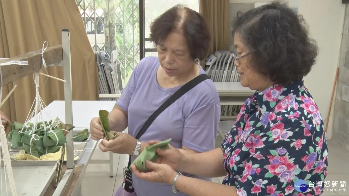 尋找記憶中好味道 阿公阿嬤包鹼粽消暑