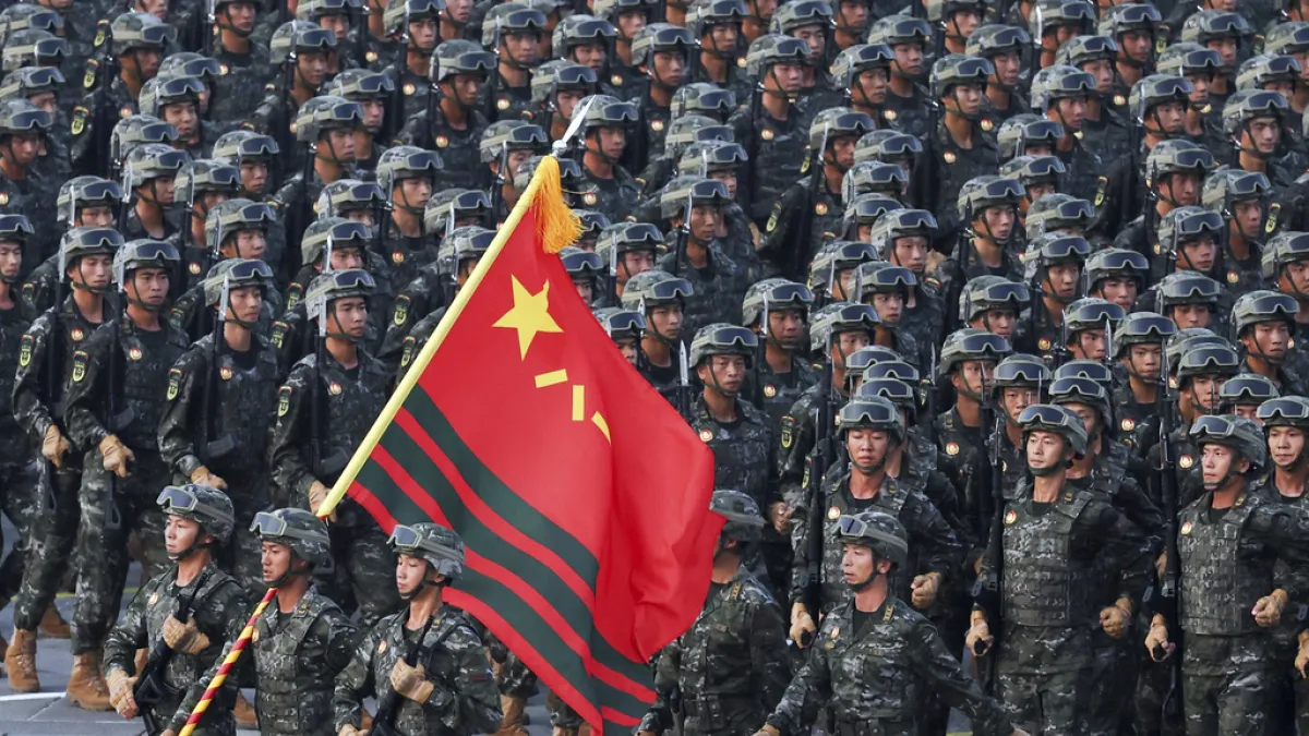 中國9/3在北京天安門舉行盛大的閱兵儀式,紀念二次世界大戰落幕80週年。(美聯社)
