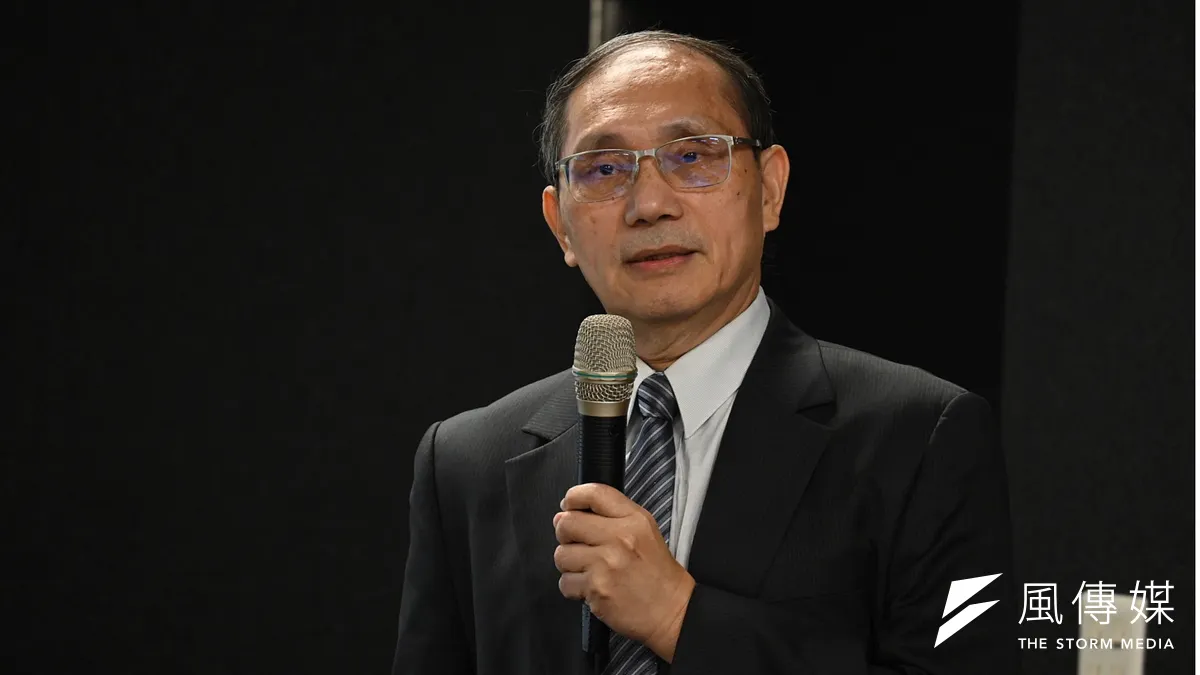 中華民國憲法學會今(4)日於台大舉辦憲政座談會,邀請臺北大學榮譽教授、前司法院大法官陳春生與會。(許詠晴攝)