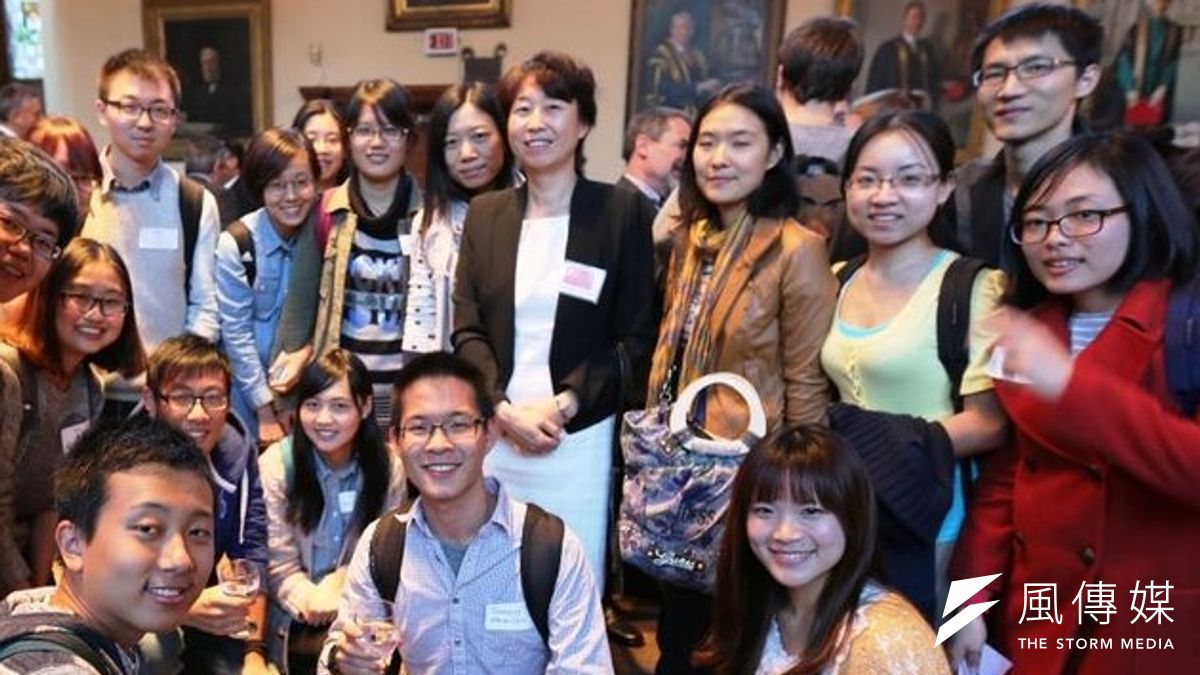 2013年各國赴美留學生數目一覽表。(資料來源:美國國際教育協會IIE網站) 2013年各國赴美留學生數目一覽表。(資料來源:美國國際教育協會IIE網站)