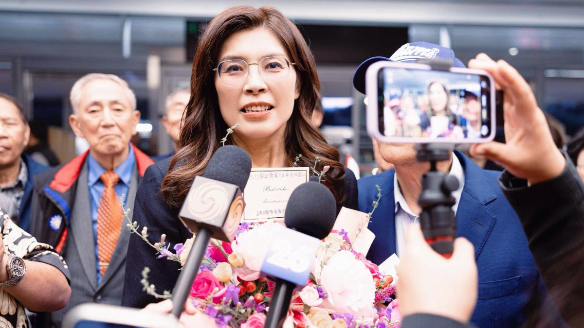 國民黨2028提前開打?學者列鄭麗文訪美「牽制這人」5利多:喊見川普是高招