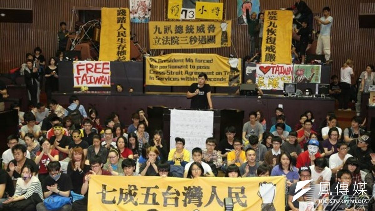 323反服貿學生攻佔行政院,江揆下令驅離引發流血憾事,讓4月份將舉行改制典禮的中科院保防單位繃緊神經。(余志偉攝) 323反服貿學生攻佔行政院,江揆下令驅離引發流血憾事,讓4月份將舉行改制典禮的中科院保防單位繃緊神經。(余志偉攝)