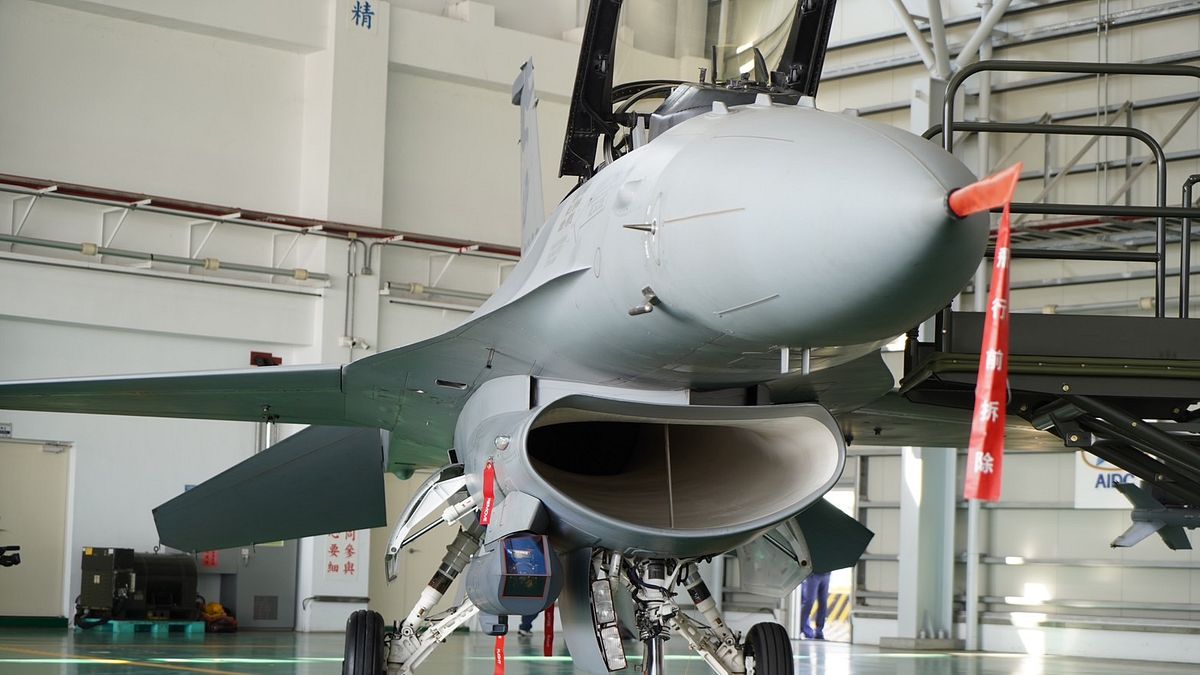 本周最強內幕》川習會沒談台灣,「大軍購大延宕」國防部大盤子?因鄭麗文當選被罵爆,盧秀燕撂2028狠話