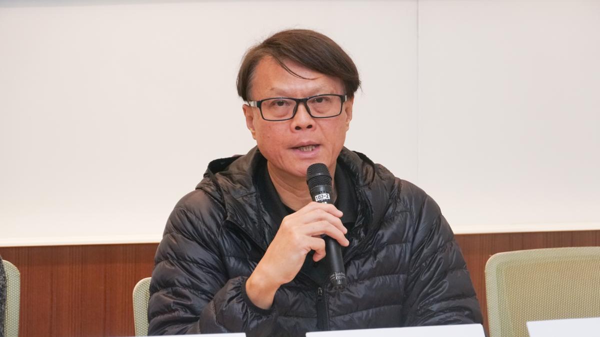 鐵拳教育台灣版?全教產理事當場「怒撕教育部修法條文」:只護學生不護老師