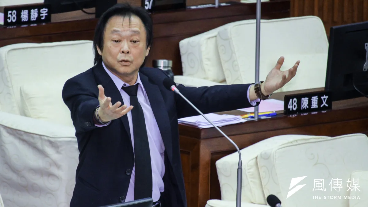 行政院近來風波不斷,民進黨台北市議員王世堅(見圖)認為應把網軍部隊解散,更點名院長蘇貞昌要深自反省。(資料照,蔡親傑攝)