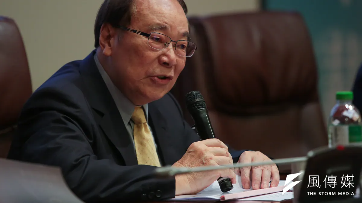 前行政院長張俊雄23日出席「總統直選與民主台灣」學術研討會,張俊雄說,民進黨內部在積極解決、化解矛盾。(顏麟宇攝) 前行政院長張俊雄23日出席「總統直選與民主台灣」學術研討會,張俊雄說,民進黨內部在積極解決、化解矛盾。(顏麟宇攝)