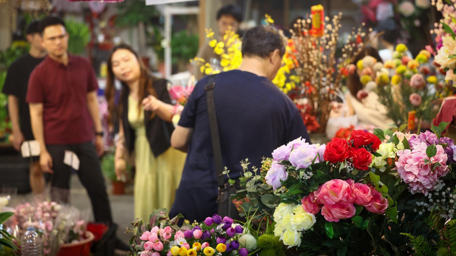 觀點投書:28.9%的人一輩子沒牽過手─台灣「母胎單身」近三成,別再只怪兩性對立