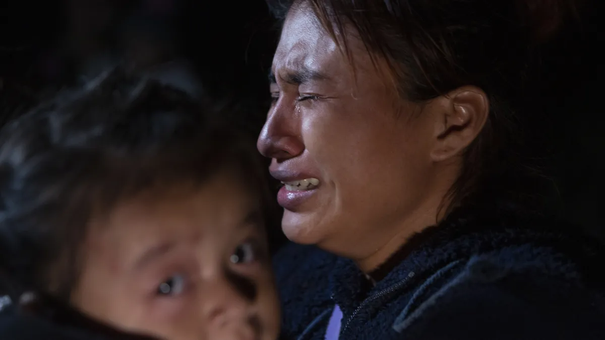 中美洲友邦瓜地馬拉面臨糧食危機,大批非法移民湧向美國與墨西哥邊界,其中許多是未成年的兒童或青少年。(AP)
