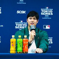 大谷翔平選手、3月18日のMLB東京開幕戦後に記者会見で取材に応じる。(写真/張庭瑜撮影) 大谷翔平選手、3月18日のMLB東京開幕戦後に記者会見で取材に応じる。(写真/張庭瑜撮影)