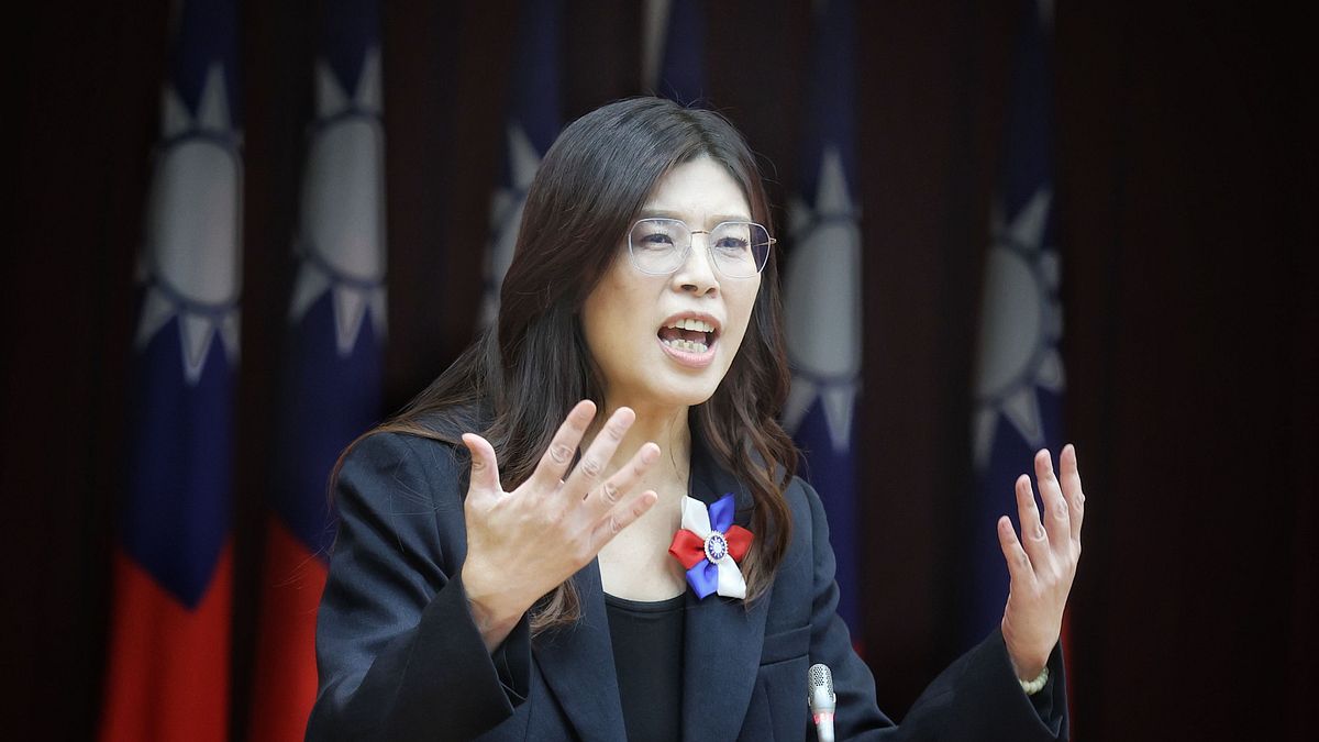 金融時報直言「鄭麗文恐激怒美國」 邱毅反酸這2人:中國人的事美國怒什麼