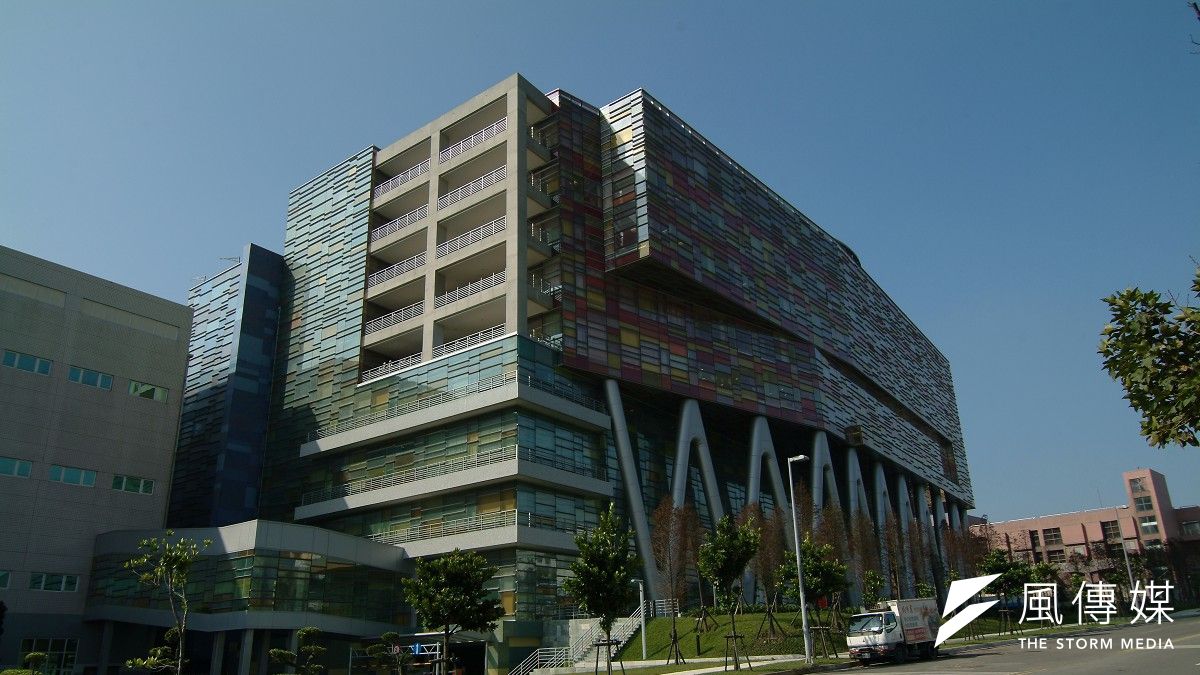 南亞科是DDR4結構性短缺最直接、最主要的受益者之一。(資料照,取自崇友實業網站) 南亞科是DDR4結構性短缺最直接、最主要的受益者之一。(資料照,取自崇友實業網站)