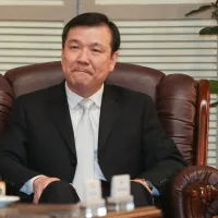 李逸洋・駐日代表は、長崎の原爆平和祈念式典での座席配置が台湾の地位をおとしめるものだとして抗議した。日本政府は一連の対応に「非常に怒っている」とも伝えられ、今後の日台関係への影響が注目される。(資料写真/顔麟宇撮影) 李逸洋・駐日代表は、長崎の原爆平和祈念式典での座席配置が台湾の地位をおとしめるものだとして抗議した。日本政府は一連の対応に「非常に怒っている」とも伝えられ、今後の日台関係への影響が注目される。(資料写真/顔麟宇撮影)