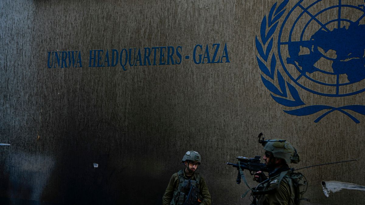 以色列軍方稱在聯合國近東巴勒斯坦難民救濟工作署(UNRWA)加薩市總部下方發現哈瑪斯地道。(AP) 以色列軍方稱在聯合國近東巴勒斯坦難民救濟工作署(UNRWA)加薩市總部下方發現哈瑪斯地道。(AP)