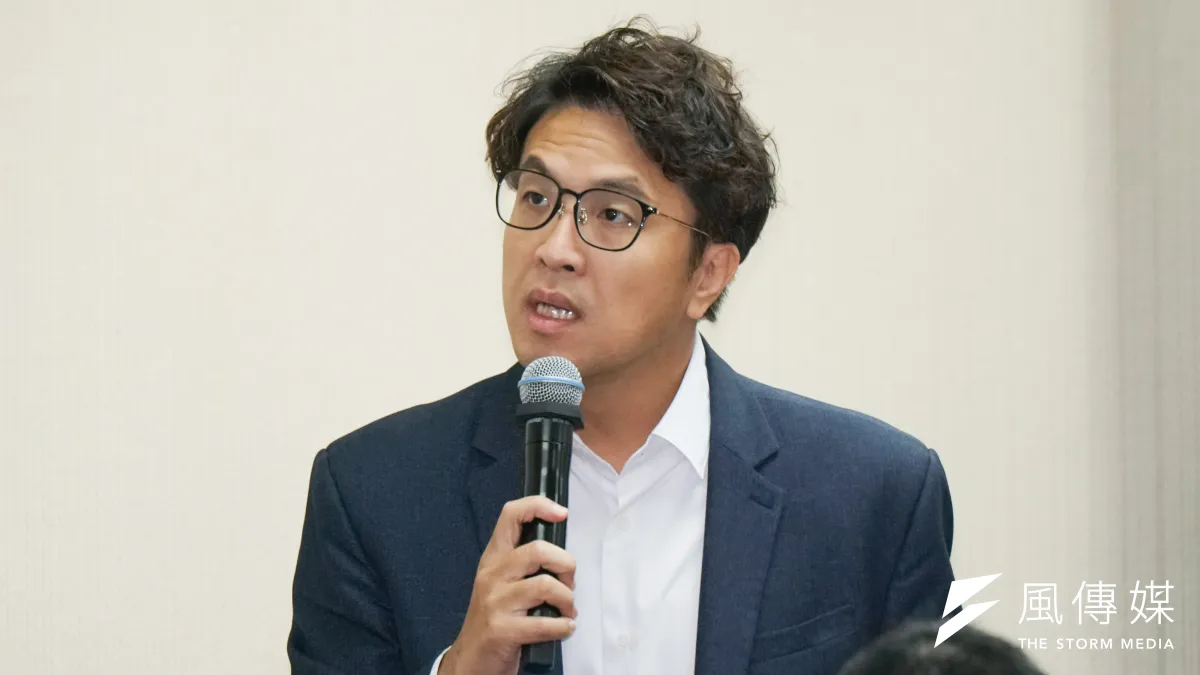 2026台北市長選戰倒數不到一個月,民進黨候選人沈伯洋(見圖)近期在部分民調中取得領先。(資料照,蔡親傑攝)