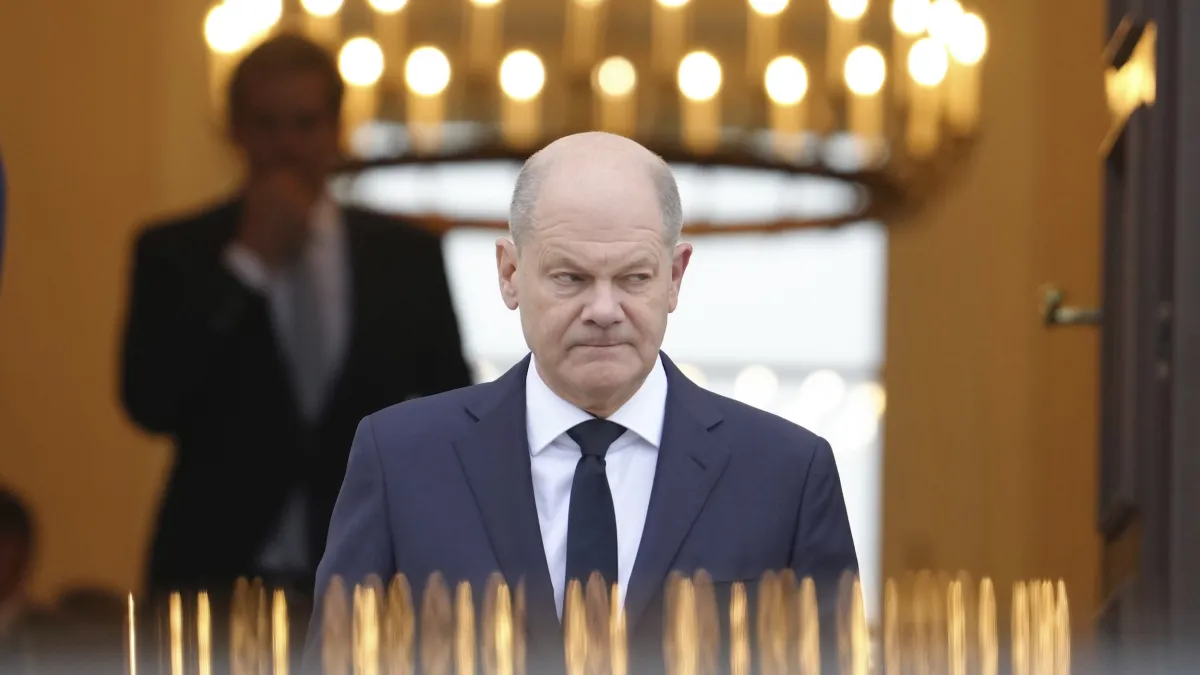 德國總理蕭爾茨(Olaf Scholz)與普京通話。(美聯社)
