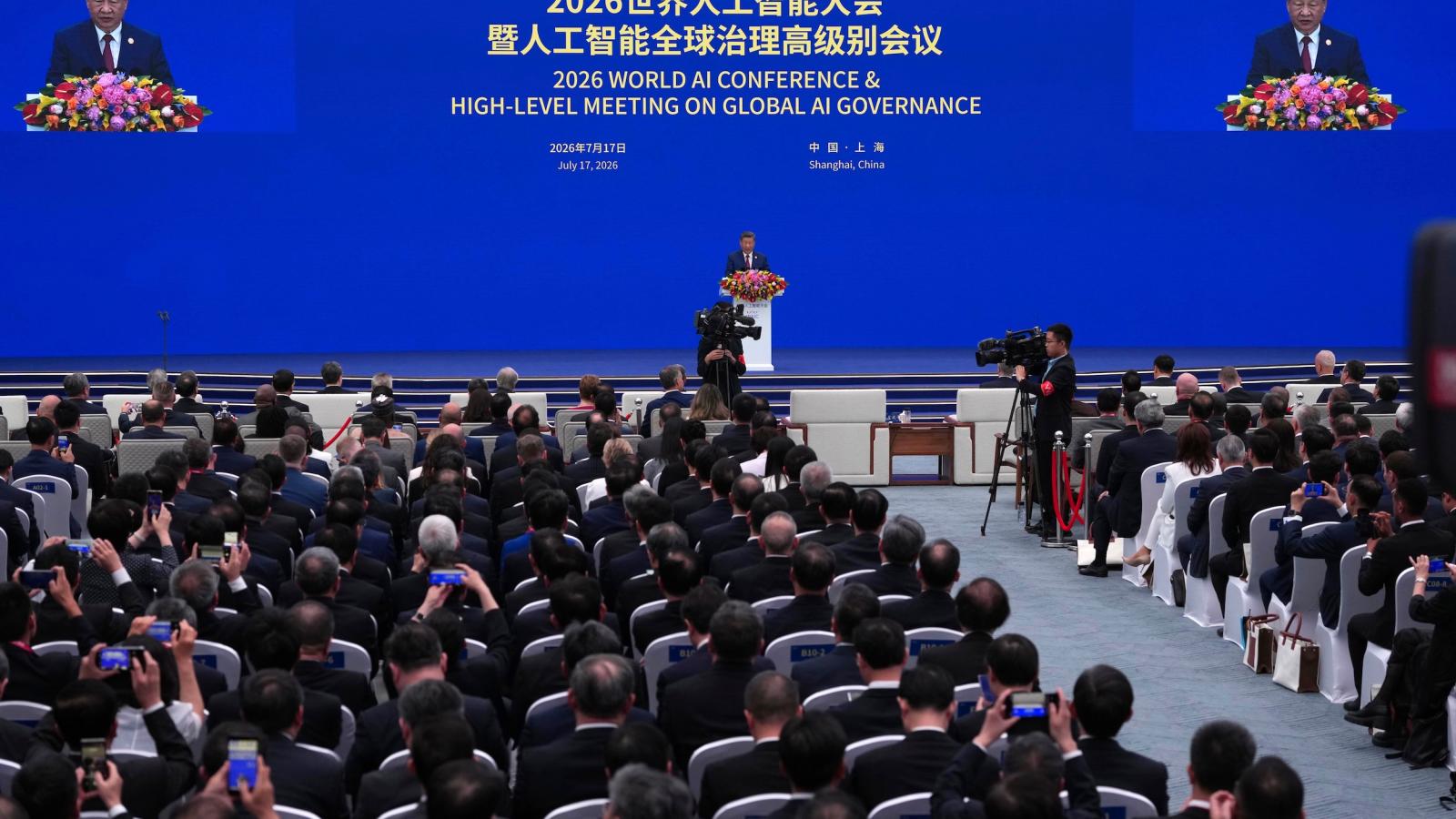 破除「獨裁優勢」迷思!《經濟學人》封面故事:AI帶來的失業衝擊,正在試煉中共的執政韌性