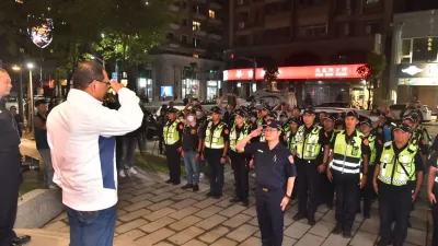 新北警持續精進多元化行銷策略,近九成民眾滿意警察局在打擊犯罪及維護治安的努力。(圖/新北市警察局提供)