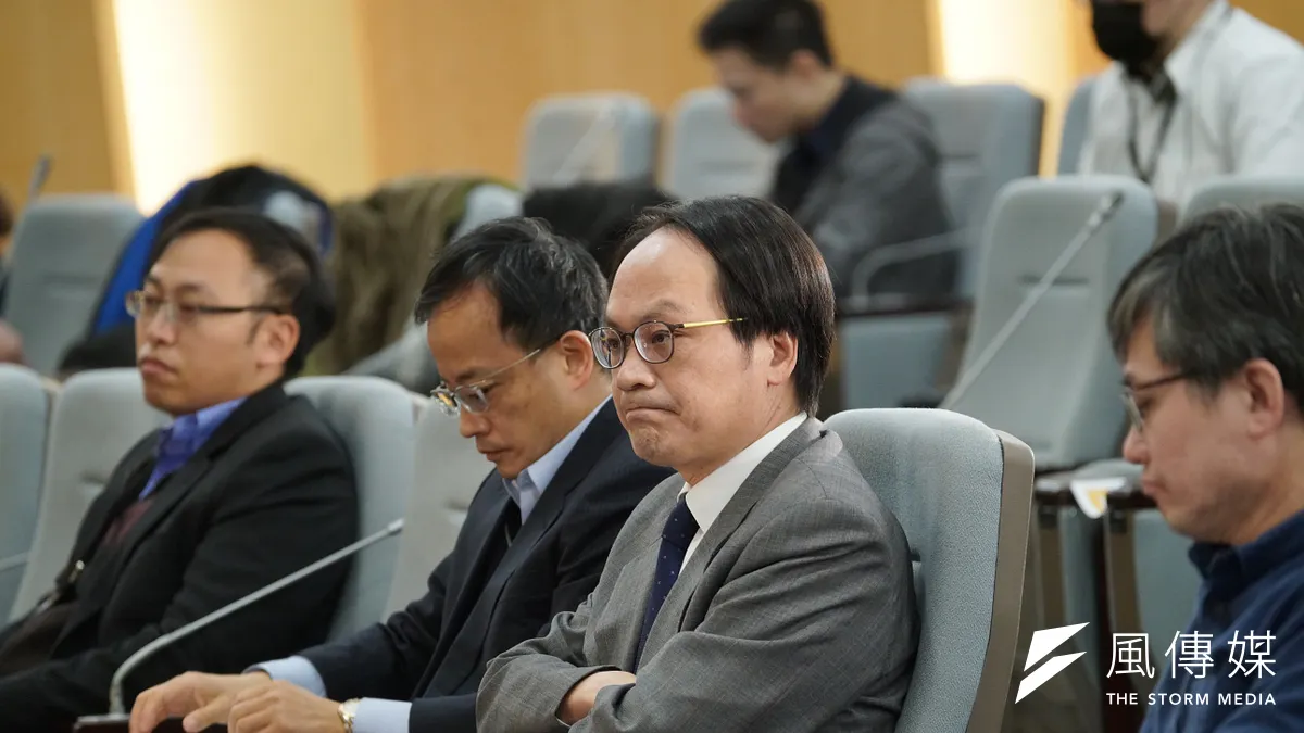 黨產會認為救總是國民黨附隨組織,圖為黨產會主委林峯正。(盧逸峰攝)