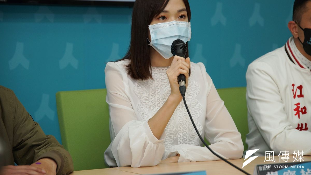 民眾黨北市松山信義區議員參選人楊寶楨針對蔡政府的防疫政策提出質疑。(資料照,盧逸峰攝) 民眾黨北市松山信義區議員參選人楊寶楨針對蔡政府的防疫政策提出質疑。(資料照,盧逸峰攝)