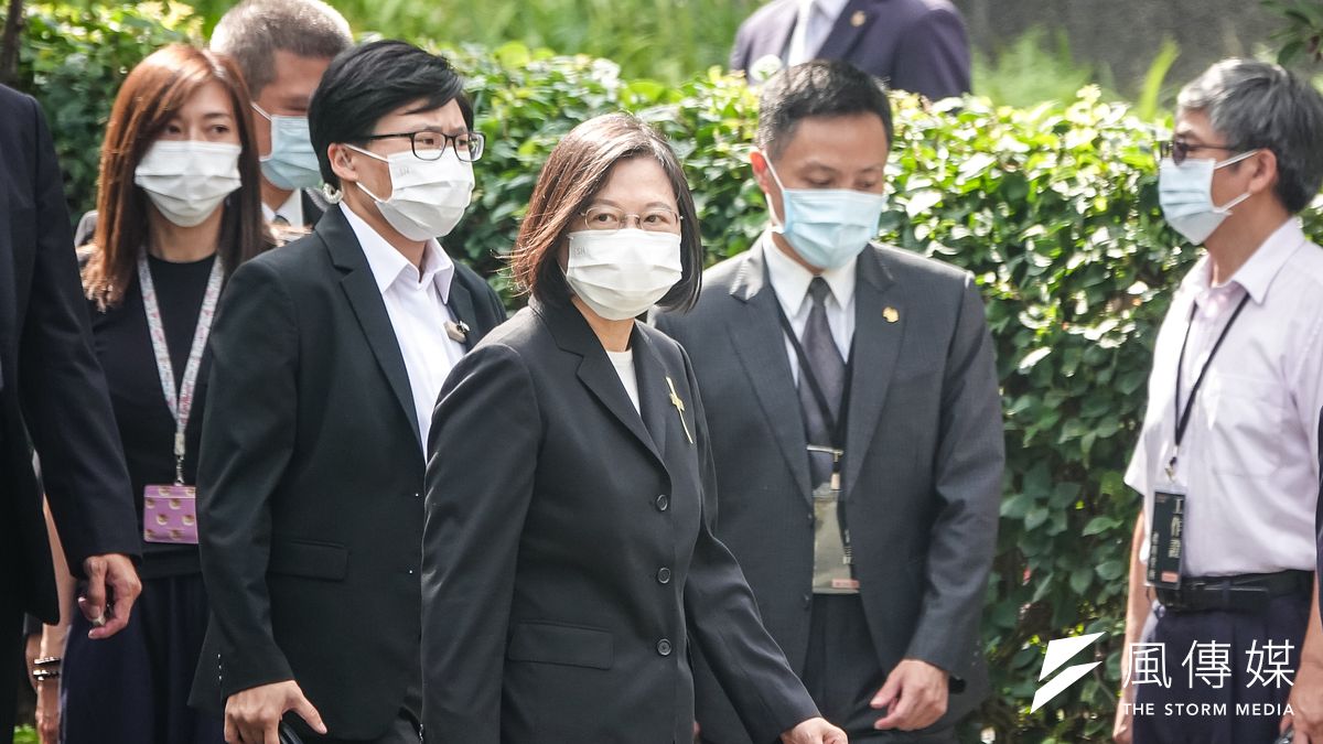 總統蔡英文19日出席李前總統登輝先生追思告別禮拜。(台北市攝影記者聯誼會提供) 總統蔡英文19日出席李前總統登輝先生追思告別禮拜。(台北市攝影記者聯誼會提供)