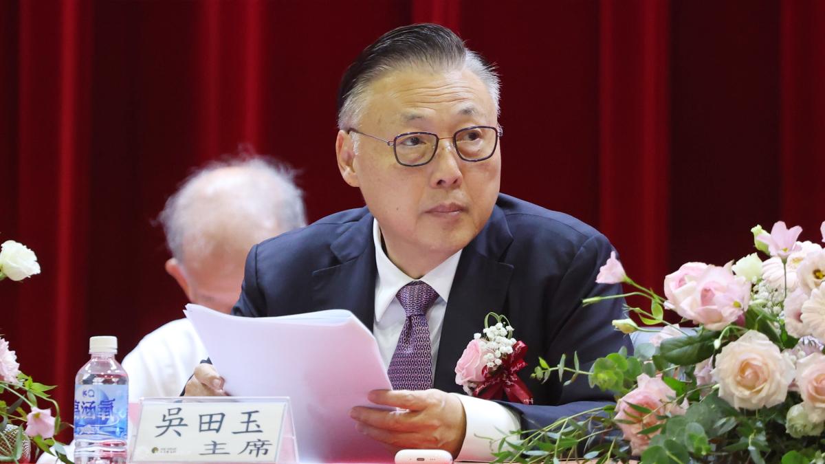 台灣半導體強在哪?日月光吳田玉:產業鏈像同學會,客戶20年信任才是真正護城河