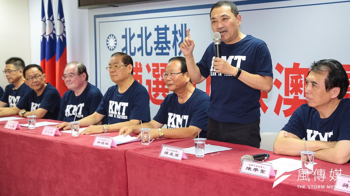 國民黨新北市長參選人侯友宜31日出席「北北基桃輔選與反深澳電廠公投造勢大會」。(顏麟宇攝) 國民黨新北市長參選人侯友宜31日出席「北北基桃輔選與反深澳電廠公投造勢大會」。(顏麟宇攝)