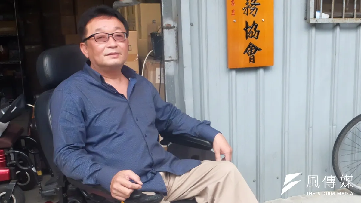 10多年來陳安宗從沒放棄過巨輪,理由很簡單:這是夥伴們在台北的唯一歸屬(謝孟穎攝)