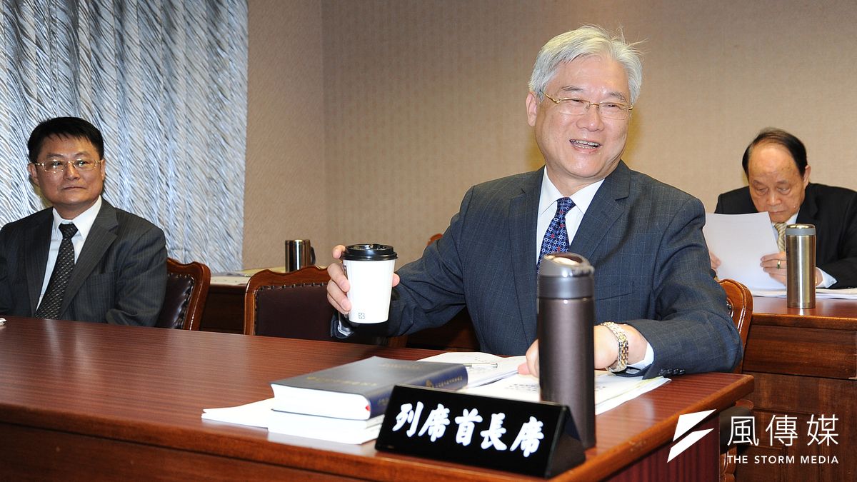 陸委會主委夏立言13日針對台肯案出席內政委員會備詢。(林俊耀攝) 陸委會主委夏立言13日針對台肯案出席內政委員會備詢。(林俊耀攝)