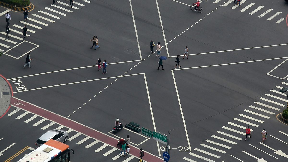 勞保退休金年資明年異動?傳未滿25年「沒得選」 報告釋疑月領、一次領差距