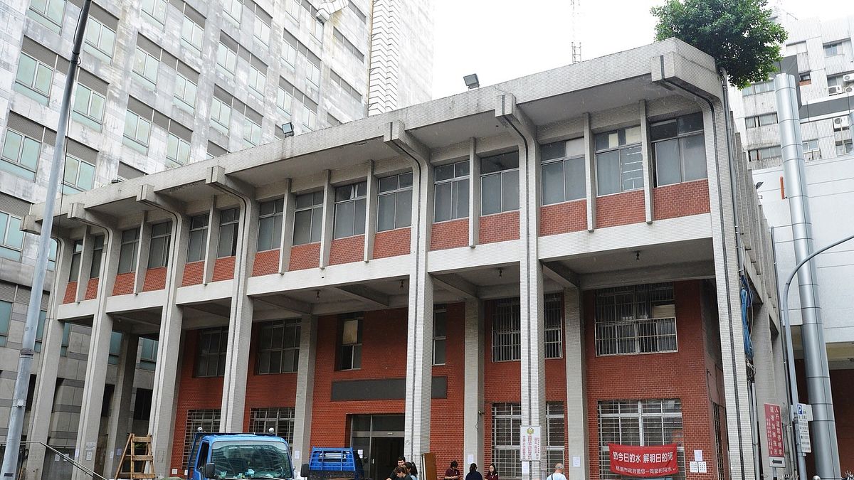 舊桃園分局改建動工,將規劃「桃園市新住民聯合服務中心」進駐。(圖/桃園市政府提供) 舊桃園分局改建動工,將規劃「桃園市新住民聯合服務中心」進駐。(圖/桃園市政府提供)