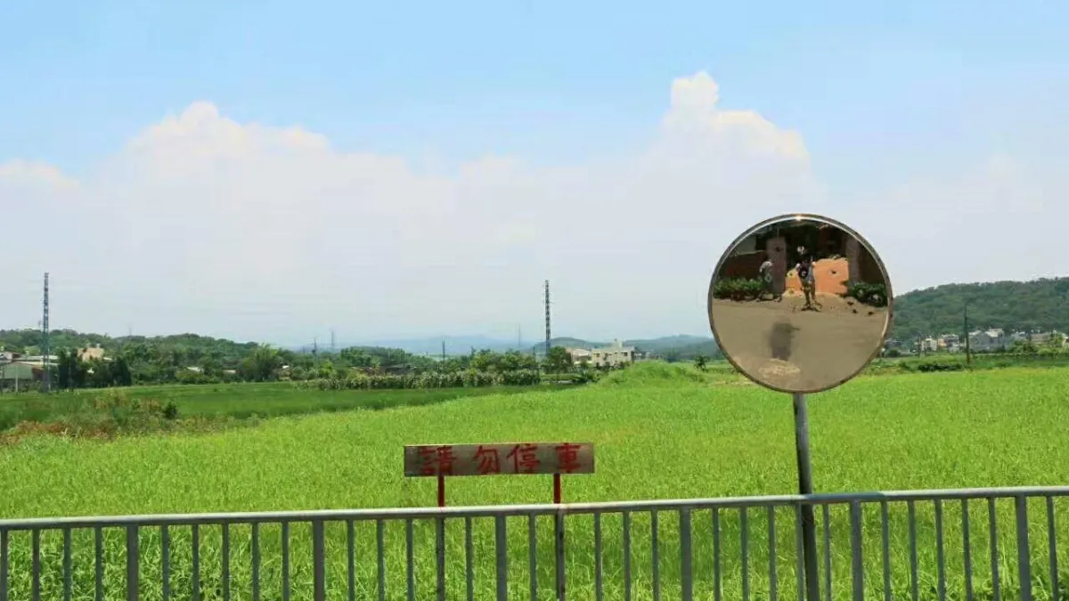 作者指出,自己盡可能試著以知台人士的身份,以中立客觀的角度,完整呈現臺灣不同人群的想法與觀點。(吳斌提供)