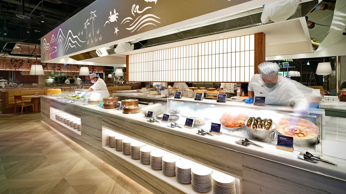 饗食天堂攻略這樣吃,卻遭到網友認為CP值不太高。(圖/取自饗食天堂自助美饌臉書專頁) 饗食天堂攻略這樣吃,卻遭到網友認為CP值不太高。(圖/取自饗食天堂自助美饌臉書專頁)