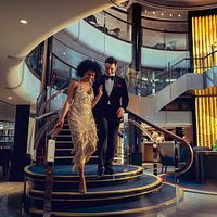 キュナードが最大10%割引の「ウィンター・セール」を開始し、リッツ・カールトン日光と東京が限定ディナーや宿泊プランを展開するなど、年末年始に向けたラグジュアリーブランドのフェスティブプロモーションが本格化している。(写真/キュナード PR 事務局提供) キュナードが最大10%割引の「ウィンター・セール」を開始し、リッツ・カールトン日光と東京が限定ディナーや宿泊プランを展開するなど、年末年始に向けたラグジュアリーブランドのフェスティブプロモーションが本格化している。(写真/キュナード PR 事務局提供)