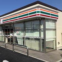 セブン-イレブン埼玉県店舗の外観(セブン-イレブンJAPAN提供) セブン-イレブン埼玉県店舗の外観(セブン-イレブンJAPAN提供)