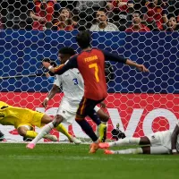 Cape Verde goalkeeper Vozinha (in yellow) delivered a standout performance in the match. (Associated Press) Cape Verde goalkeeper Vozinha (in yellow) delivered a standout performance in the match. (Associated Press)