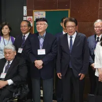 立法院於今(29)日就監察院第7屆院長、副院長及25位監察委員被提名人進行投票。圖為總統府秘書長潘孟安(右三)今日與監委被提名人拜會立院。(顏麟宇攝) 立法院於今(29)日就監察院第7屆院長、副院長及25位監察委員被提名人進行投票。圖為總統府秘書長潘孟安(右三)今日與監委被提名人拜會立院。(顏麟宇攝)