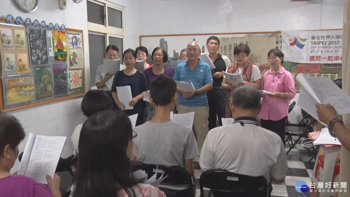 榮華里台語教學班 新移民用羅馬拼音學習