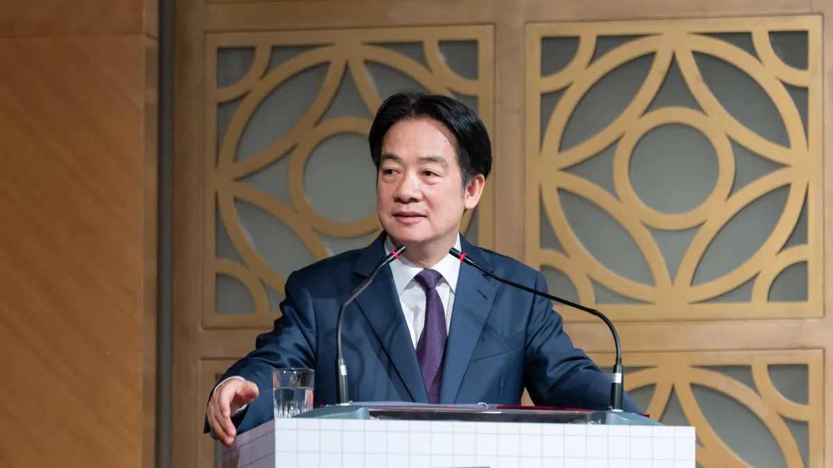 賴清德總統的「團結台灣十講」中,第七次修憲非李登輝主導,且實為兩大黨合力架構一套僵化制度,反致主權無法真正落實於台灣人民。(總統府提供)