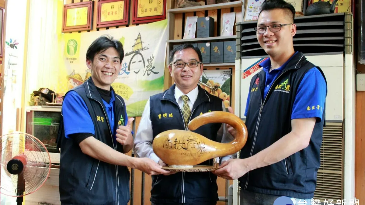 南投「青農聯盟」會長交接 劉松杰走馬上任