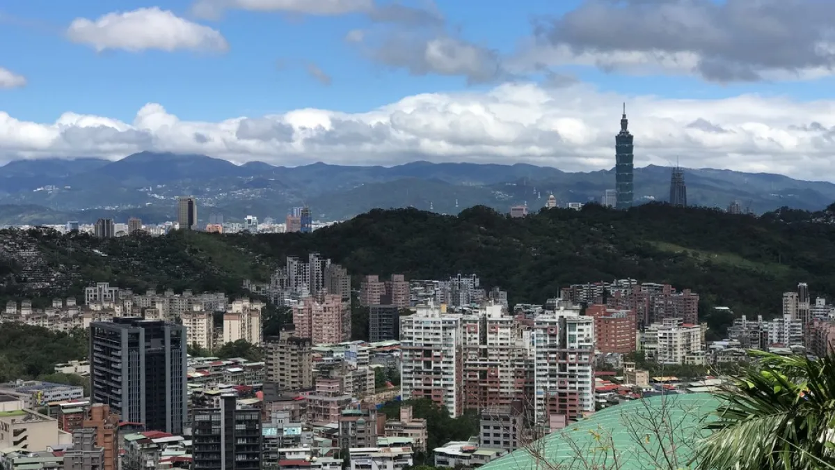 高房價讓許多首購族被迫「洗出」台北市,但這樣做還是有機會「撿便宜」!(資料照,呂紹煒攝)