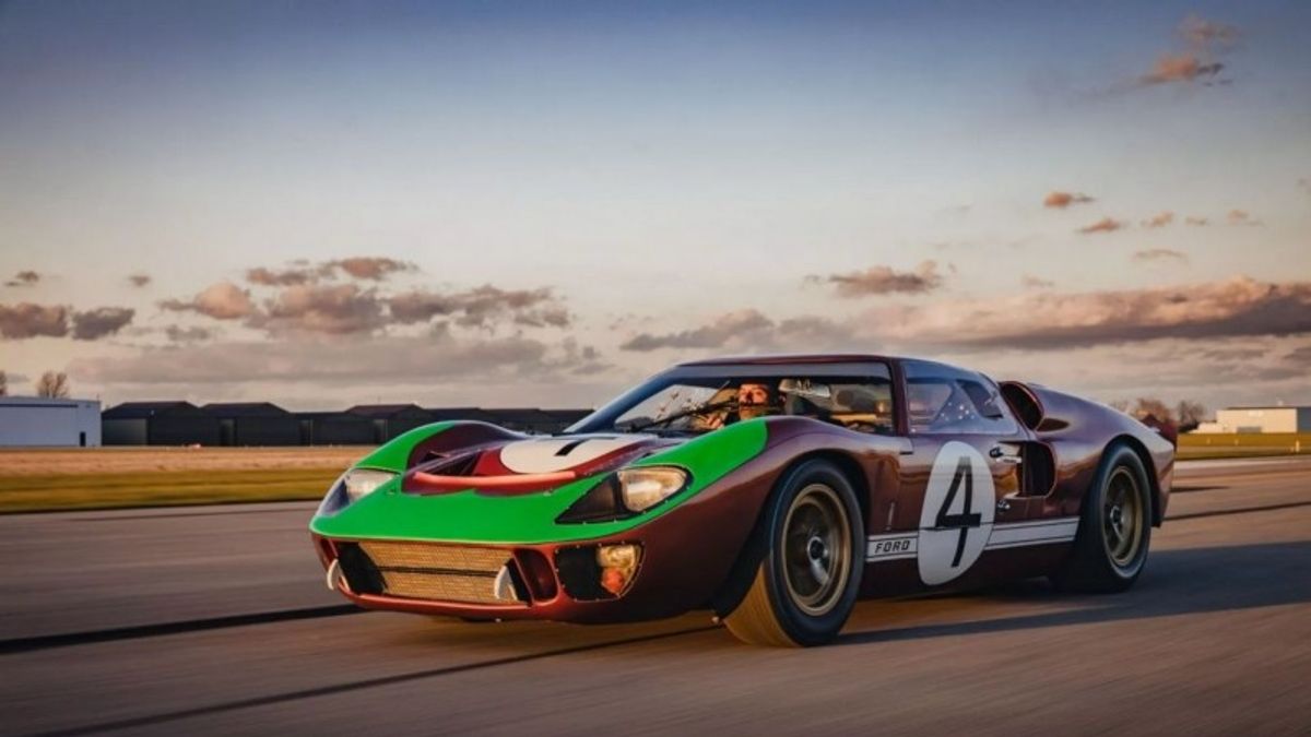 身價有望突破 1,000 萬美元,全球僅八輛之一的 1966 Ford GT40 MkII 即將拍賣 身價有望突破 1,000 萬美元,全球僅八輛之一的 1966 Ford GT40 MkII 即將拍賣