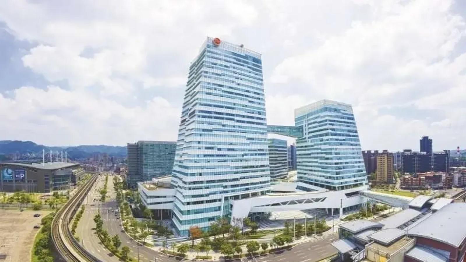 中信金8月暴賺逾99億 新聞稿首次公布「調整後EPS」、已逾半個資本額