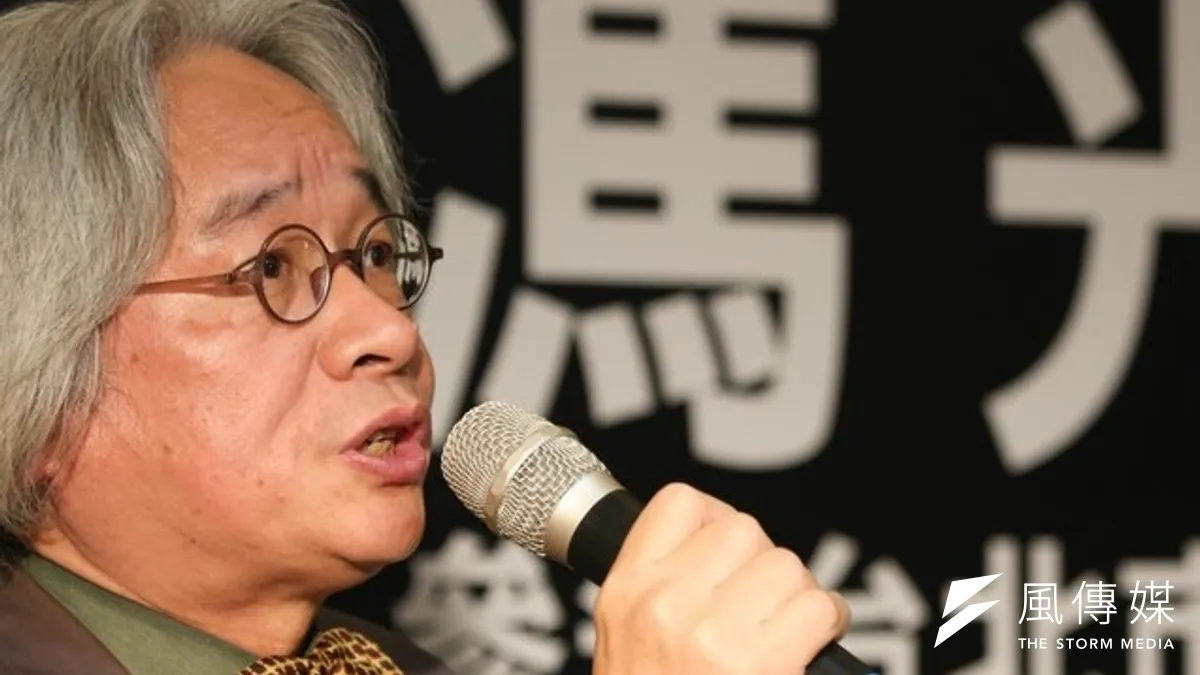 作家馮光遠17日宣布參選,認為政治不應該只會談棄保權謀。(余志偉攝)