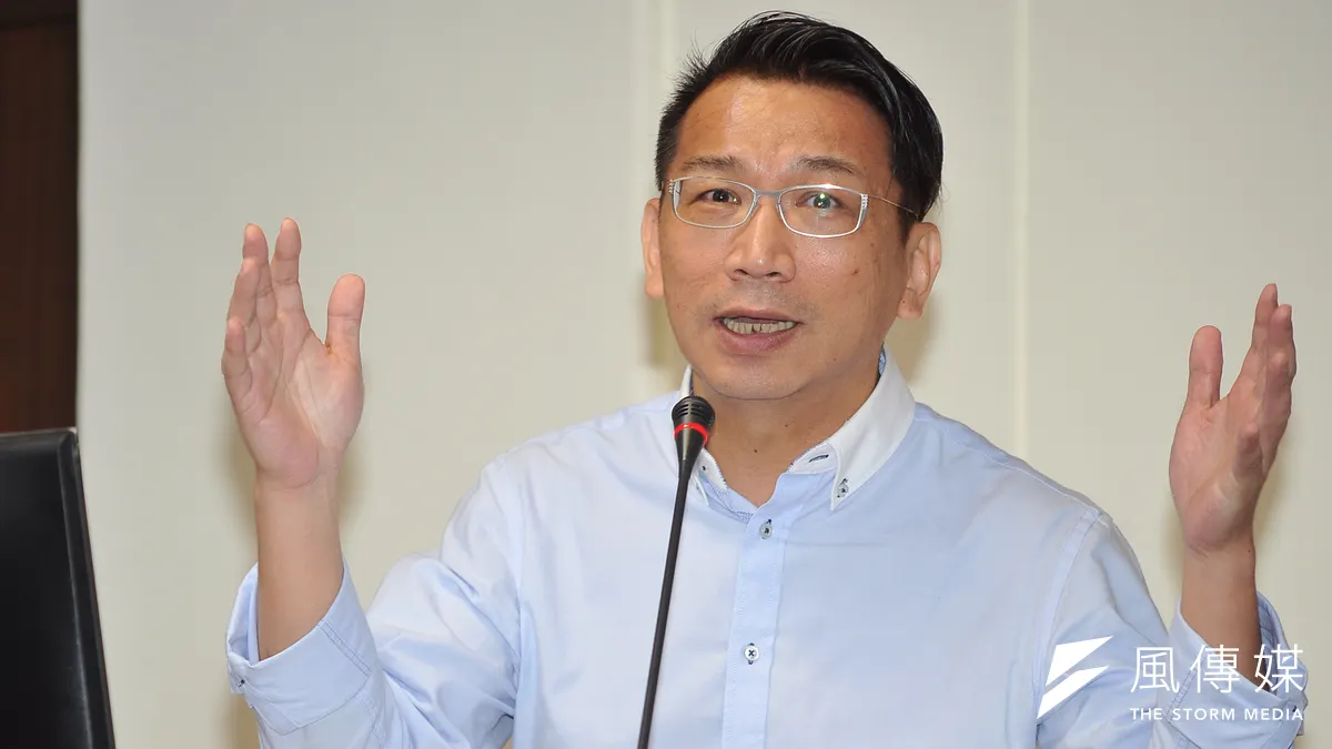 時代力量立委徐永明5日痛批,前經濟部長李世光雖因815大停電下台,如今卻又要去當工研院兼資策會董事長,薪水還更高。(資料照,甘岱民攝) 時代力量立委徐永明5日痛批,前經濟部長李世光雖因815大停電下台,如今卻又要去當工研院兼資策會董事長,薪水還更高。(資料照,甘岱民攝)