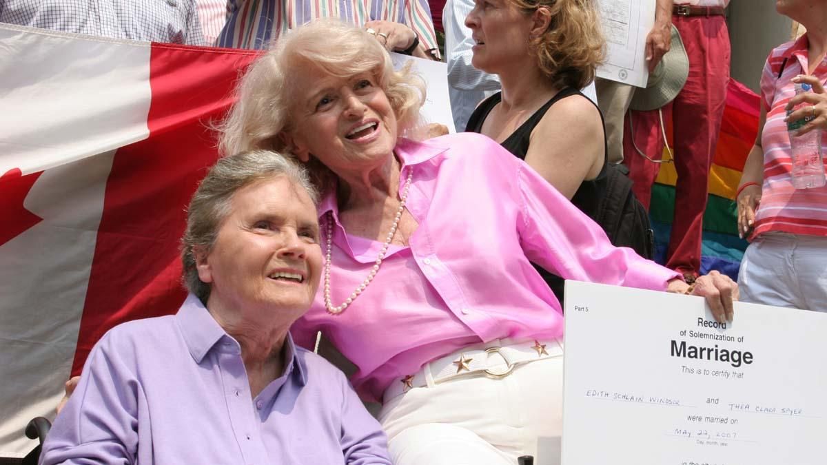 究竟還要有多少漫長的等待,才能換得相愛的人,最基本的權利?人生究竟能有多少個40年?(圖/Gagaoolala提供) 究竟還要有多少漫長的等待,才能換得相愛的人,最基本的權利?人生究竟能有多少個40年?(圖/Gagaoolala提供)