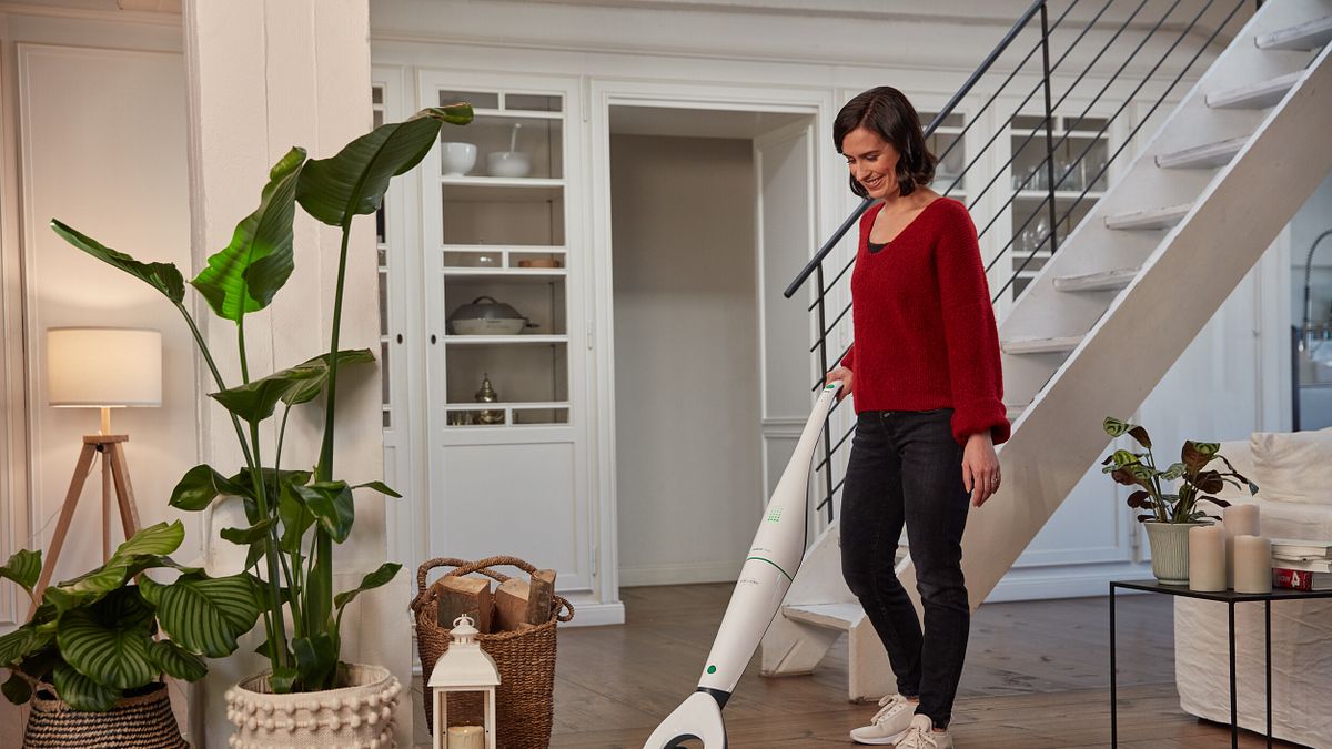 德國百年家電品牌福維克「VB100無線清潔系統」新登場,三大產品亮點,完美助攻居家整潔。(圖/布爾喬亞公關提供) 德國百年家電品牌福維克「VB100無線清潔系統」新登場,三大產品亮點,完美助攻居家整潔。(圖/布爾喬亞公關提供)