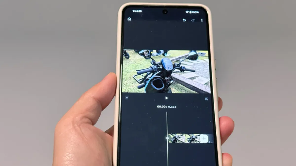 為了解決影片編輯流程耗時又昂貴的問題,Google 在 2023 年宣布將推出一個全新且免費的應用程式「YouTube Create」。(圖/壹哥的科技生活提供) 為了解決影片編輯流程耗時又昂貴的問題,Google 在 2023 年宣布將推出一個全新且免費的應用程式「YouTube Create」。(圖/壹哥的科技生活提供)