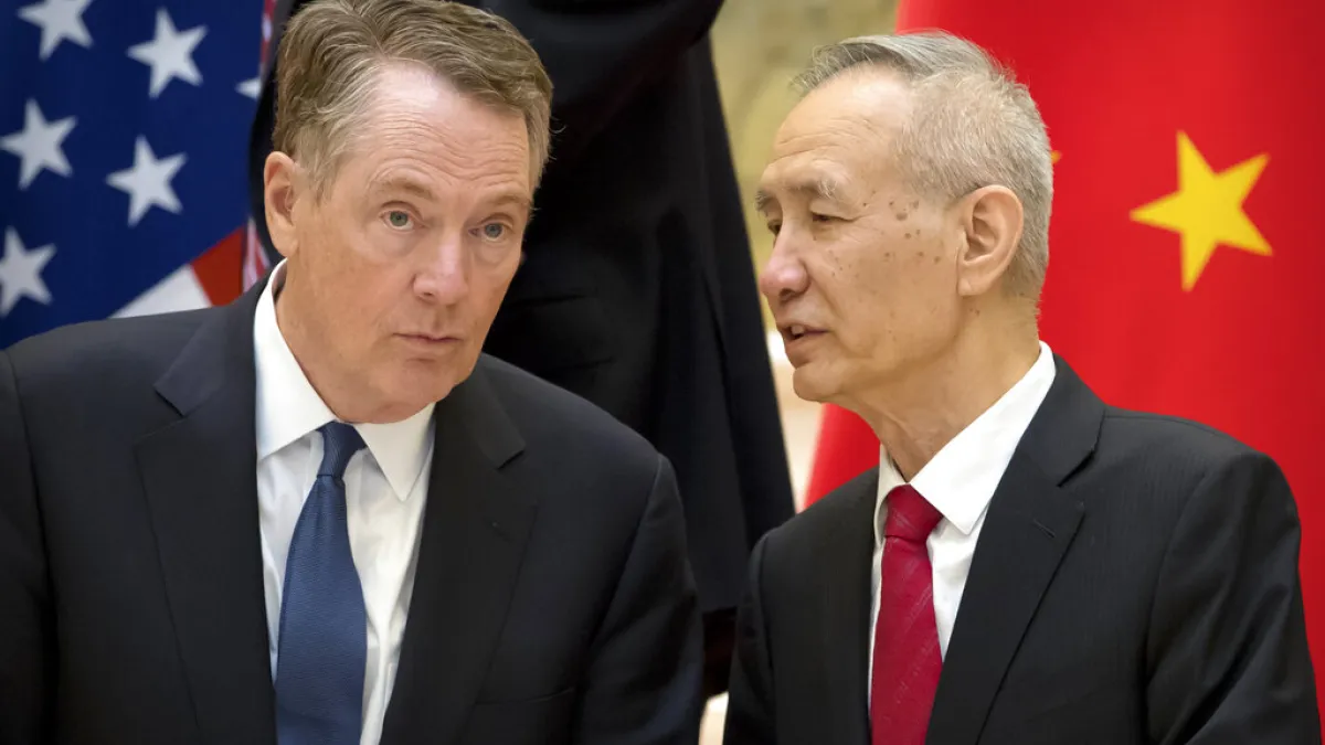 中國國務院副總理劉鶴與美國貿易代表萊特希澤。(美聯社)